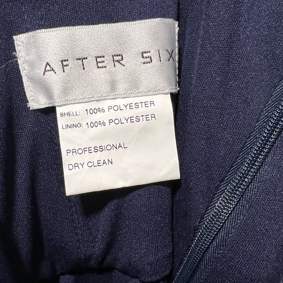 Women evening gown - Picture 3 of 5